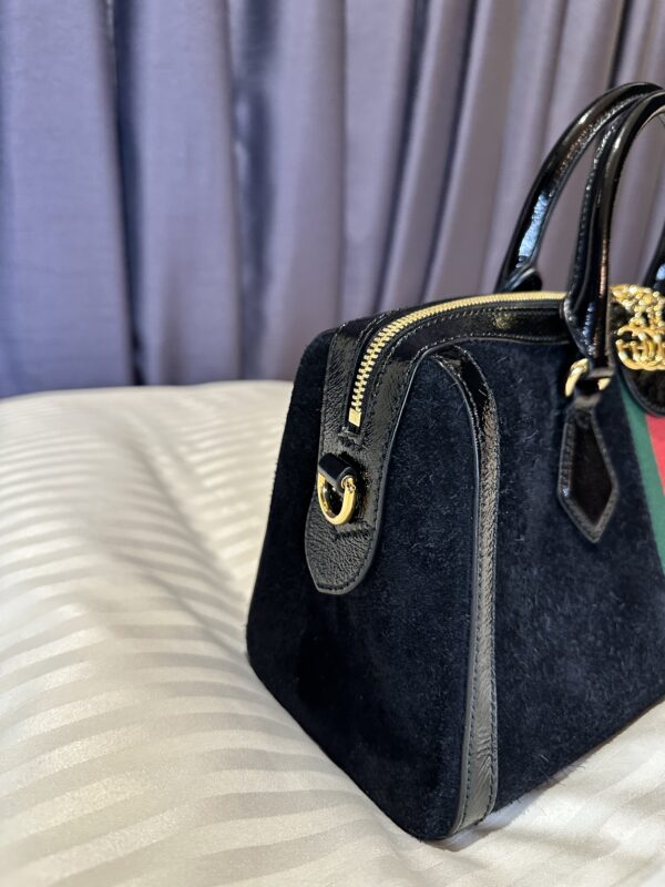 vintage gucci bag Miss Pravala