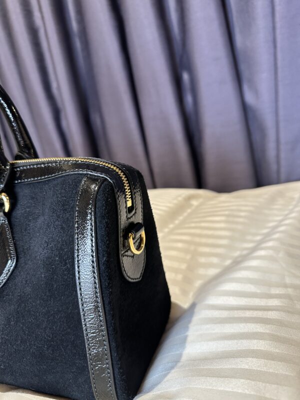 vintage gucci bag Miss Pravala
